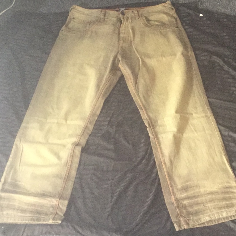 Brown men’s jeans.